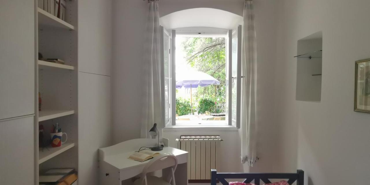 Charming Apartment In A 19Th Century Villa Trieste Exterior photo