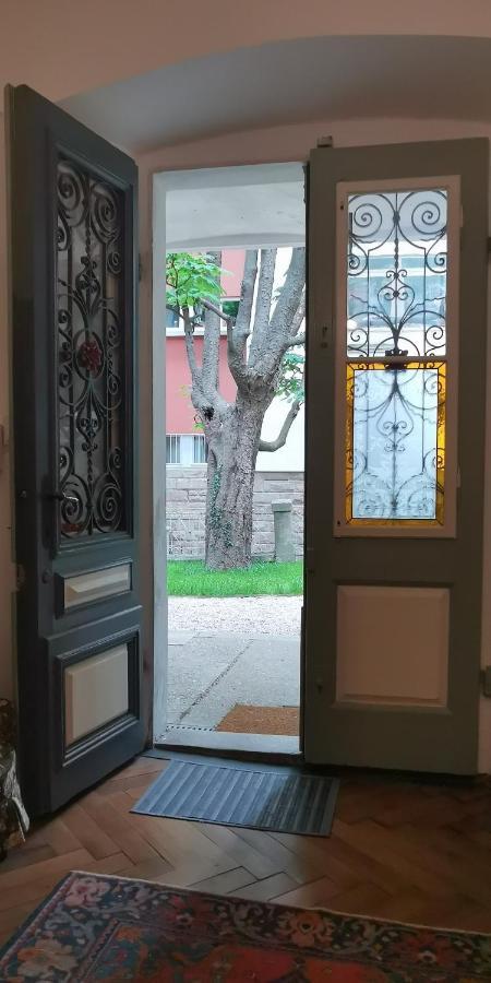 Charming Apartment In A 19Th Century Villa Trieste Exterior photo